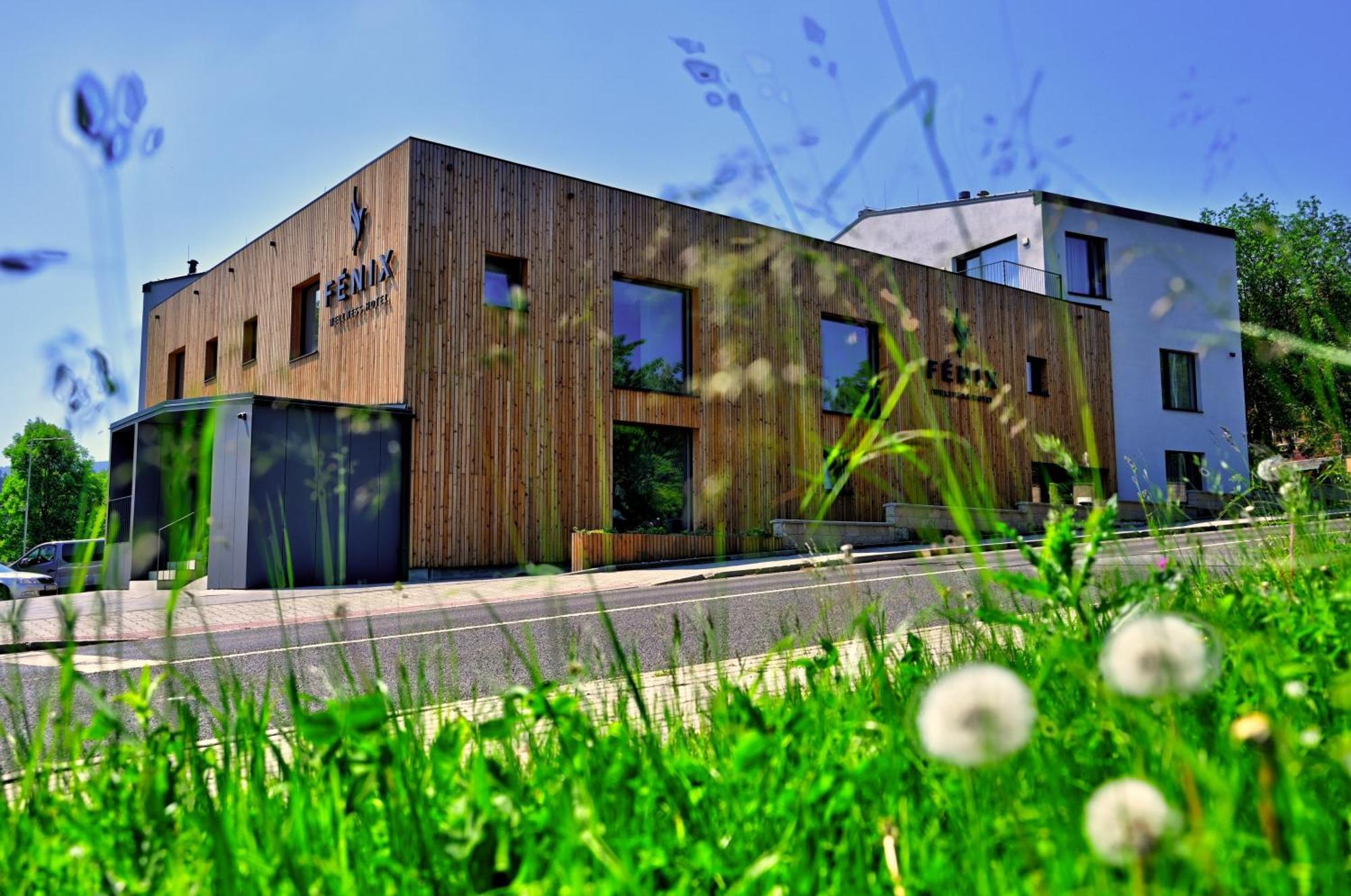 Wellness Hotel Fénix Liberec Kültér fotó