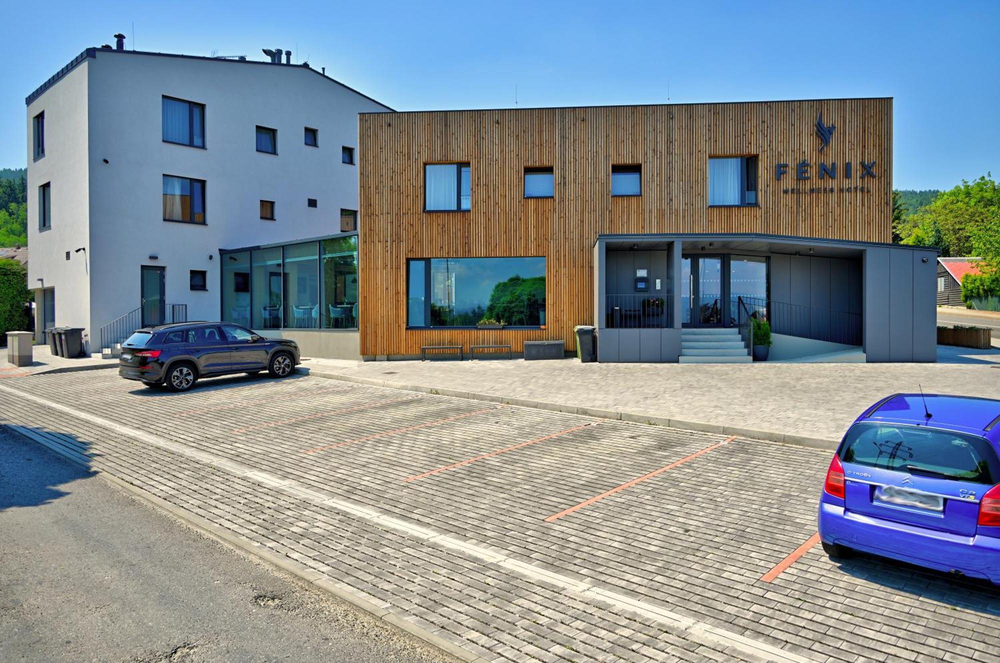 Wellness Hotel Fénix Liberec Kültér fotó