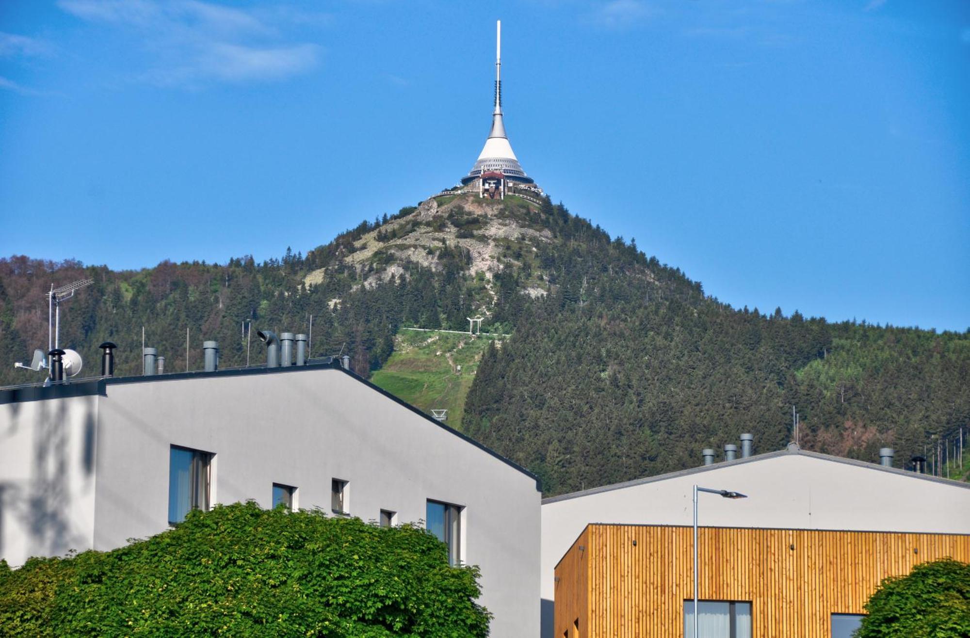 Wellness Hotel Fénix Liberec Kültér fotó