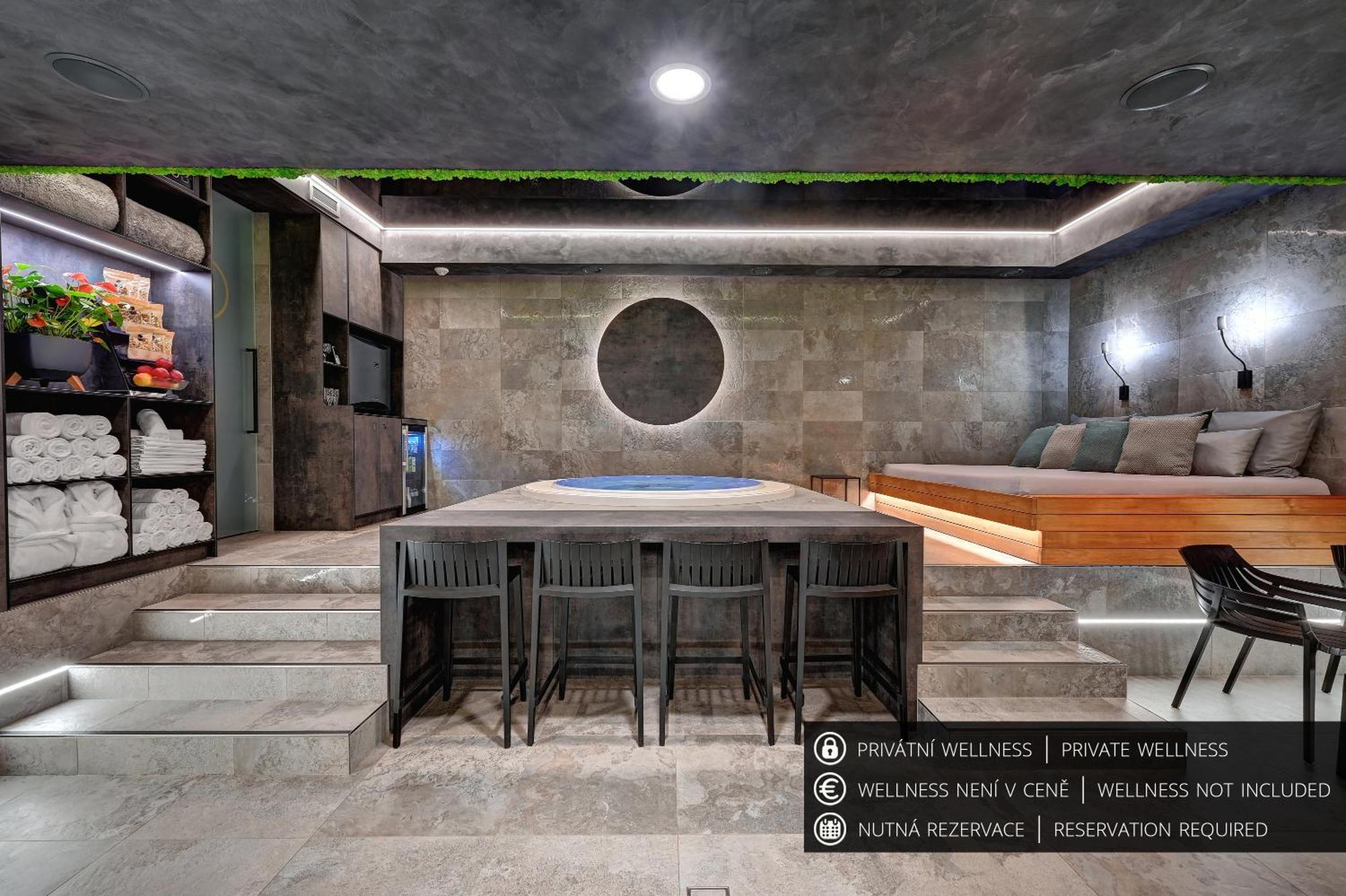 Wellness Hotel Fénix Liberec Kültér fotó