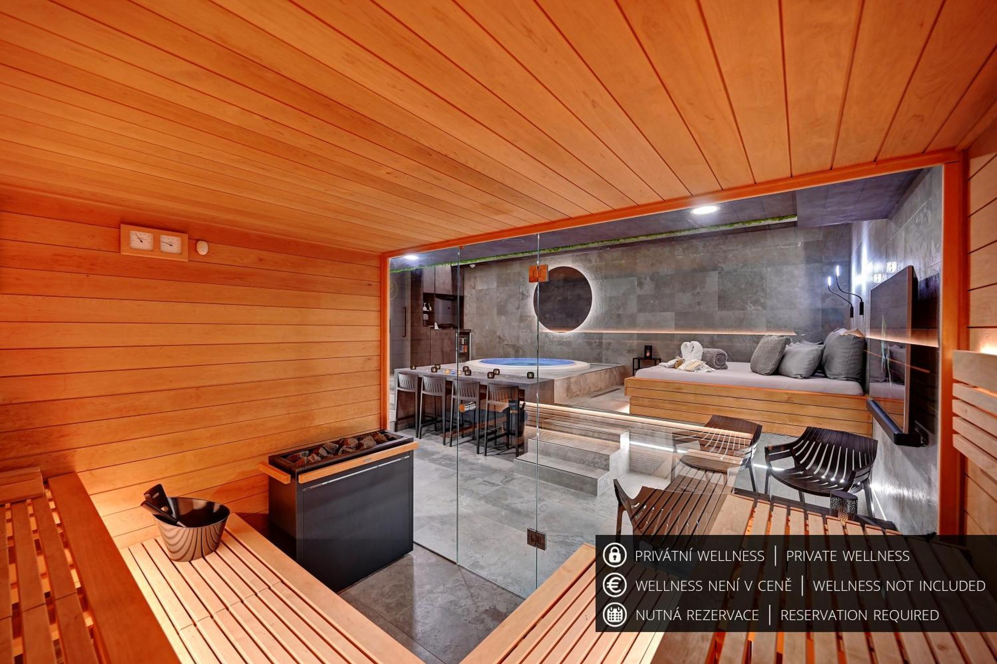 Wellness Hotel Fénix Liberec Kültér fotó