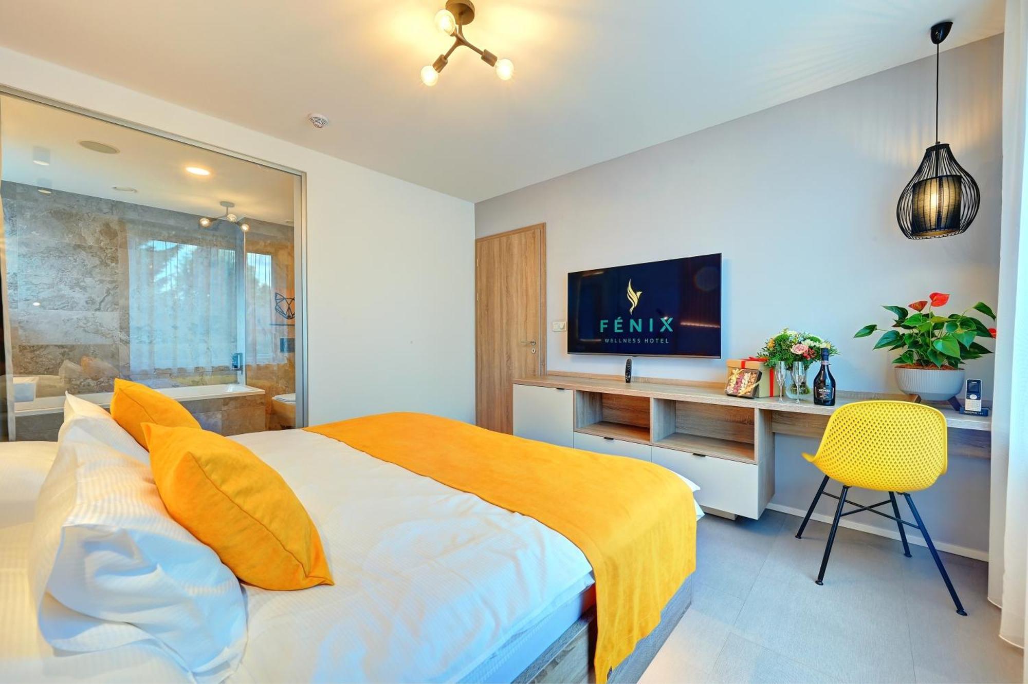 Wellness Hotel Fénix Liberec Kültér fotó